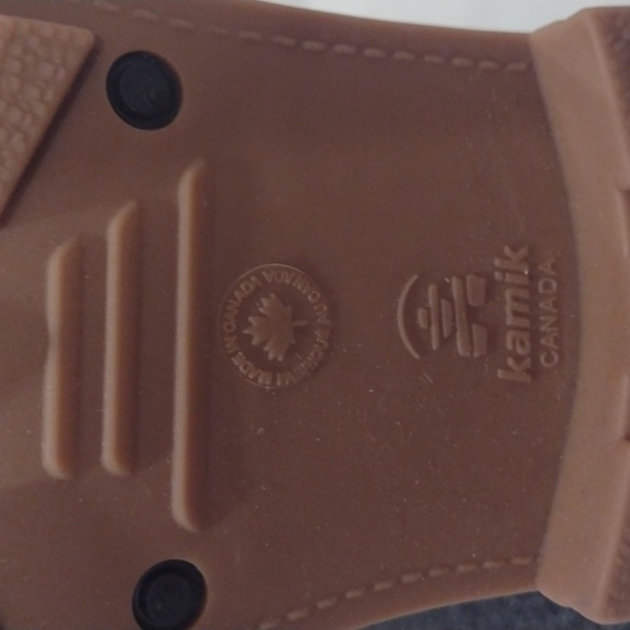 Kamik Black and Gray Winter Boots - Picture 7 of 8